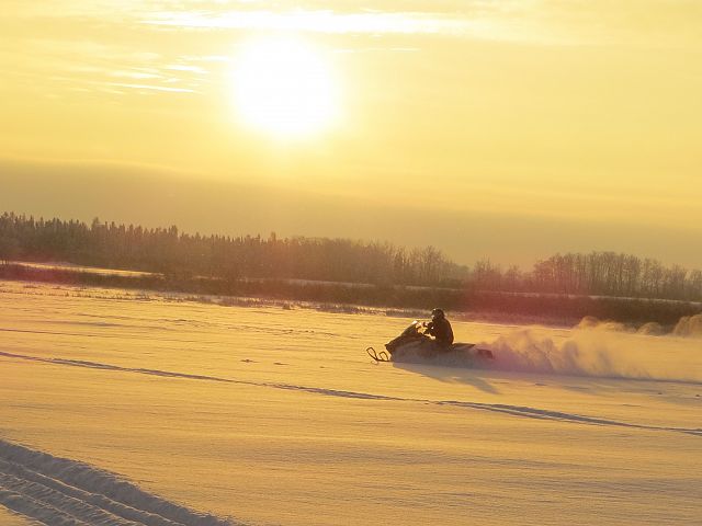 South of Hudson Bay, -23 getting in a few miles before sunset.