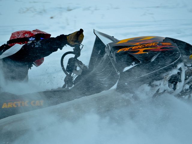 Close-up of some carving on the F7