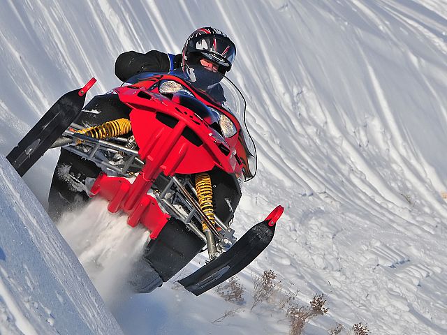 Felix blasting around an embankment near Brownlee SK