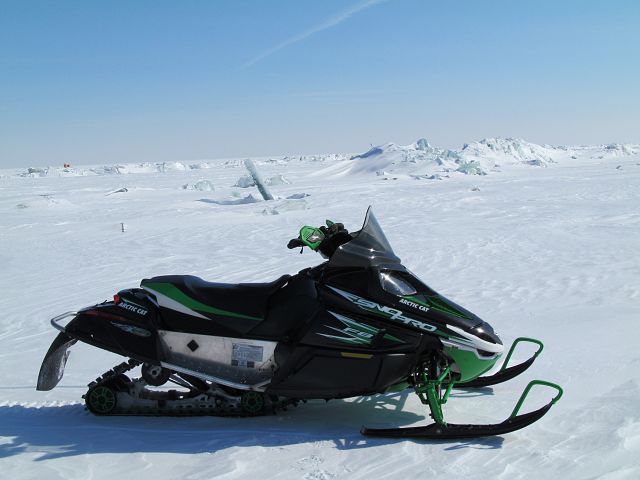 ice ridge on lake winnipeg
