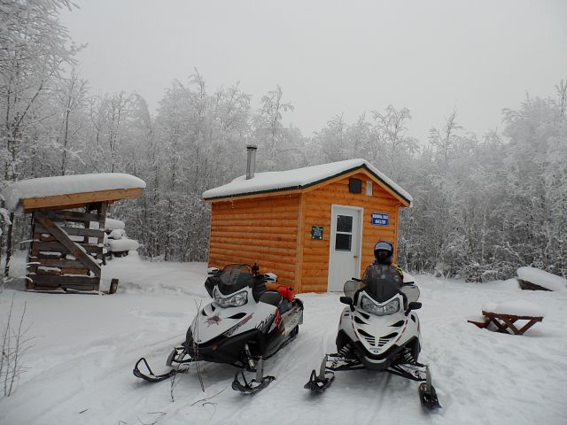 Memorial Ridge Shelter 
SSK Trail 208a