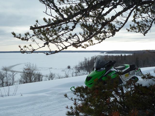 Although it was a gloomy day, the scenic viewpoints were well worth stopping for.