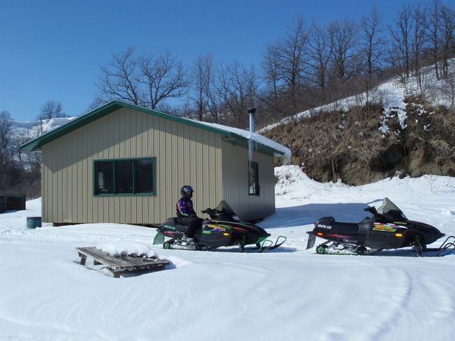 Great warming shack near Notre Dame