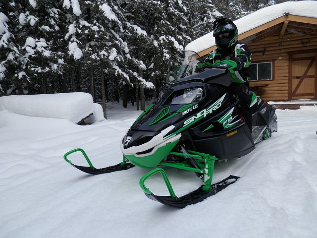 Cabin near Moosehorn Mb