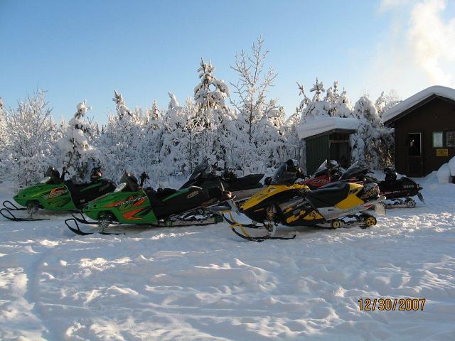 Warm up shelter @ Little Bear