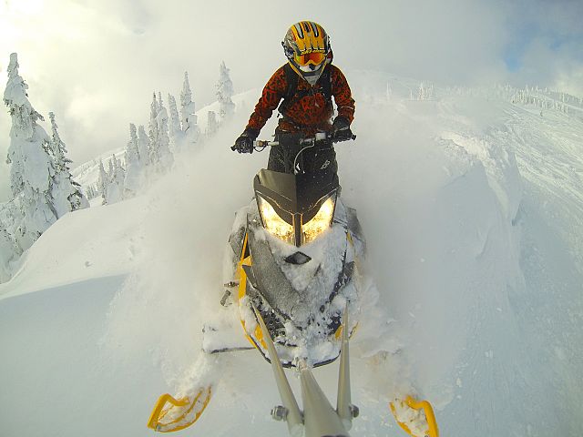 Sendin' a cornice drop