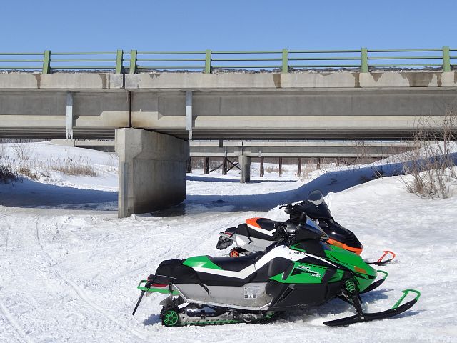 Riding beneath Highway 59 will take you to the Red River, which has now been broken up by the amphibex, so it looks like we will continue north to the beaches.