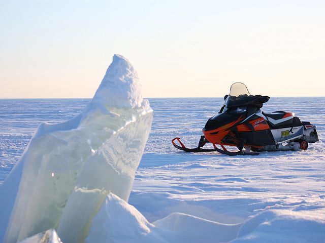 That's a good sized ice slab. 