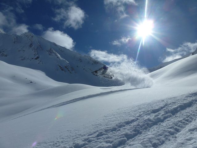 find the perfect jump at the perfect time !