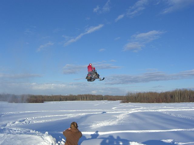 going to have to noitfy the airport of low flying skidoos