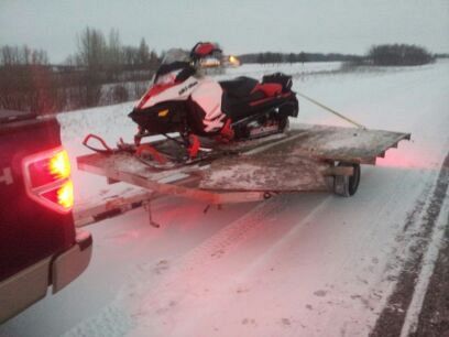 Car vs trailer.lose lose situation