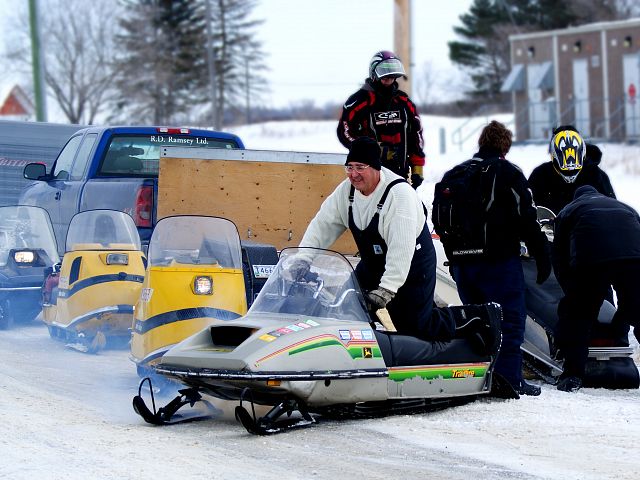 Warming the relics up