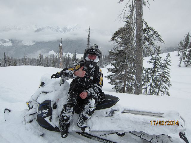 No end of the fun in this snow!