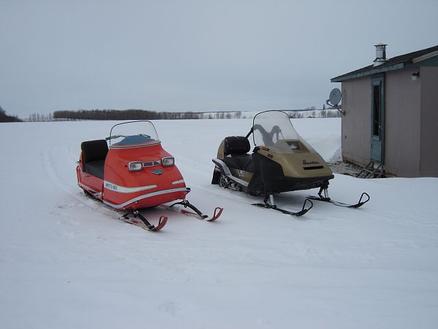 1970 Motoski Zephyr & 1986 Yamaha 300 Inviter