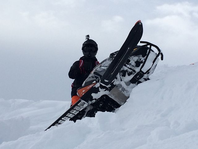 Riding buddy sidehilled to me as I was stuck, made for a nice picture