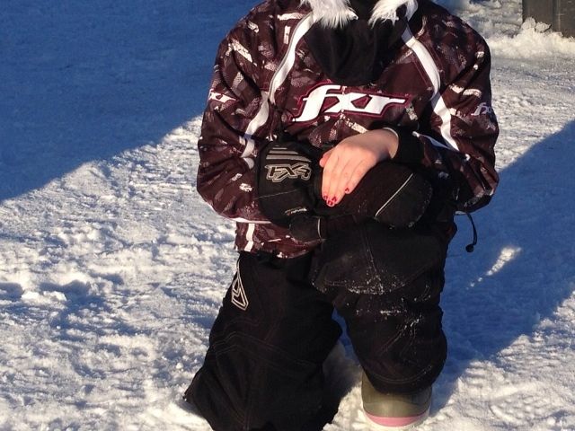 Took a break from sleddin and went fishin with the kids 