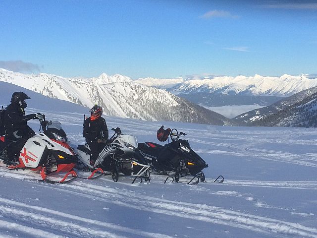 Calgary Snowmobile Club Ride