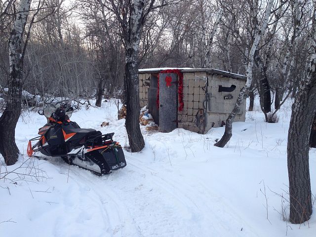 Old shack decorated for Christmas!