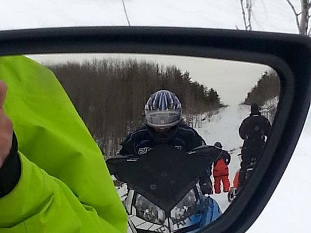 Viewing the trail ... not enough snow turn around!