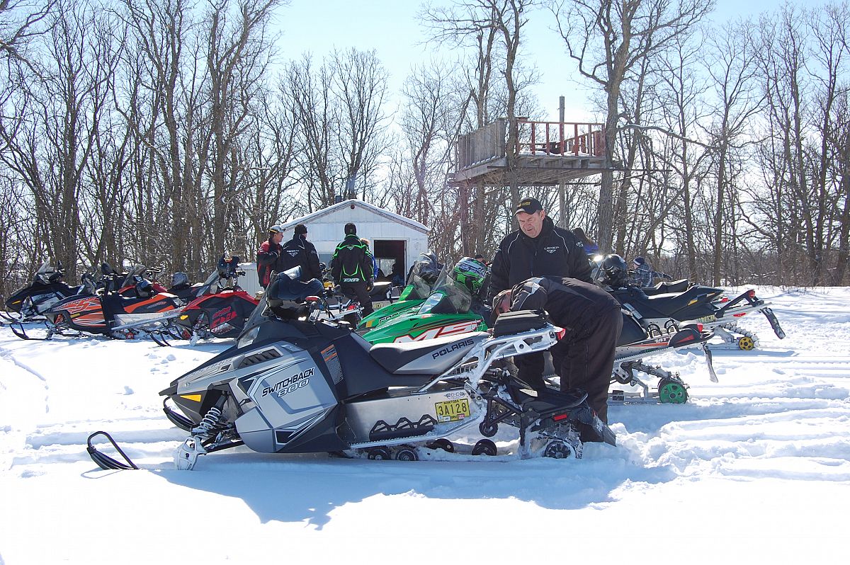 Snowmobilers riders came out to Moe's shack in the Turtle Mountains to enjoy a weiner roast, and an afternoon of visiting and fun. Southwest Snowtrackers had all the trails groomed and the trails were great.