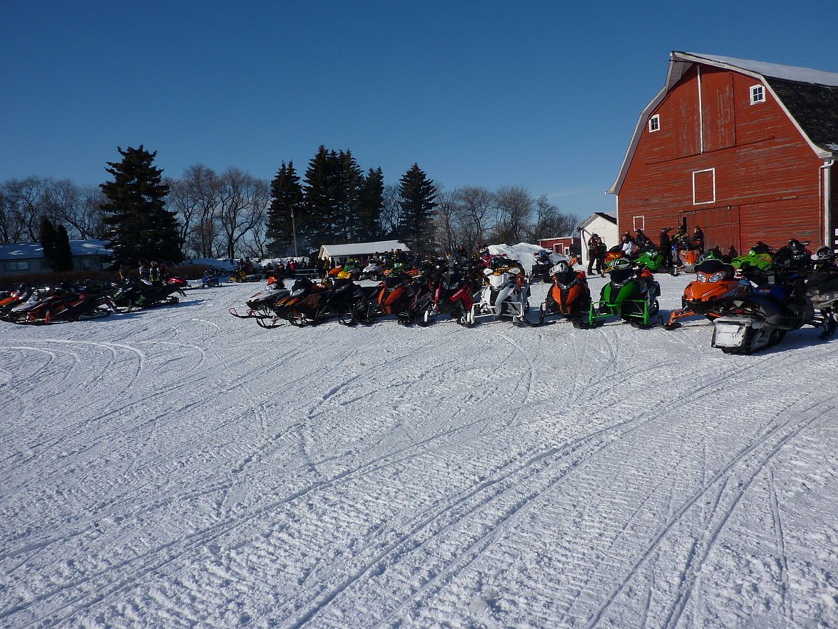 Rally at Neudorf. This was one of the check points. There were 276 sleds registered. Awesome day. 